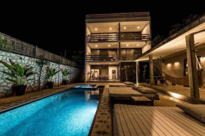 Award Winning La Macarena “The Tulum Experience”